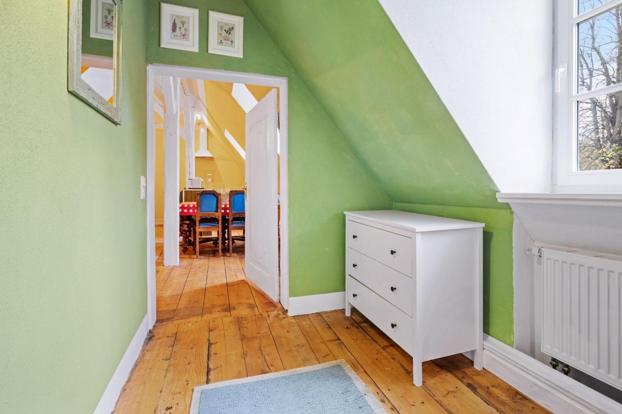 Landferienwohnung Im Gutshaus Ofc 28 Apartment *