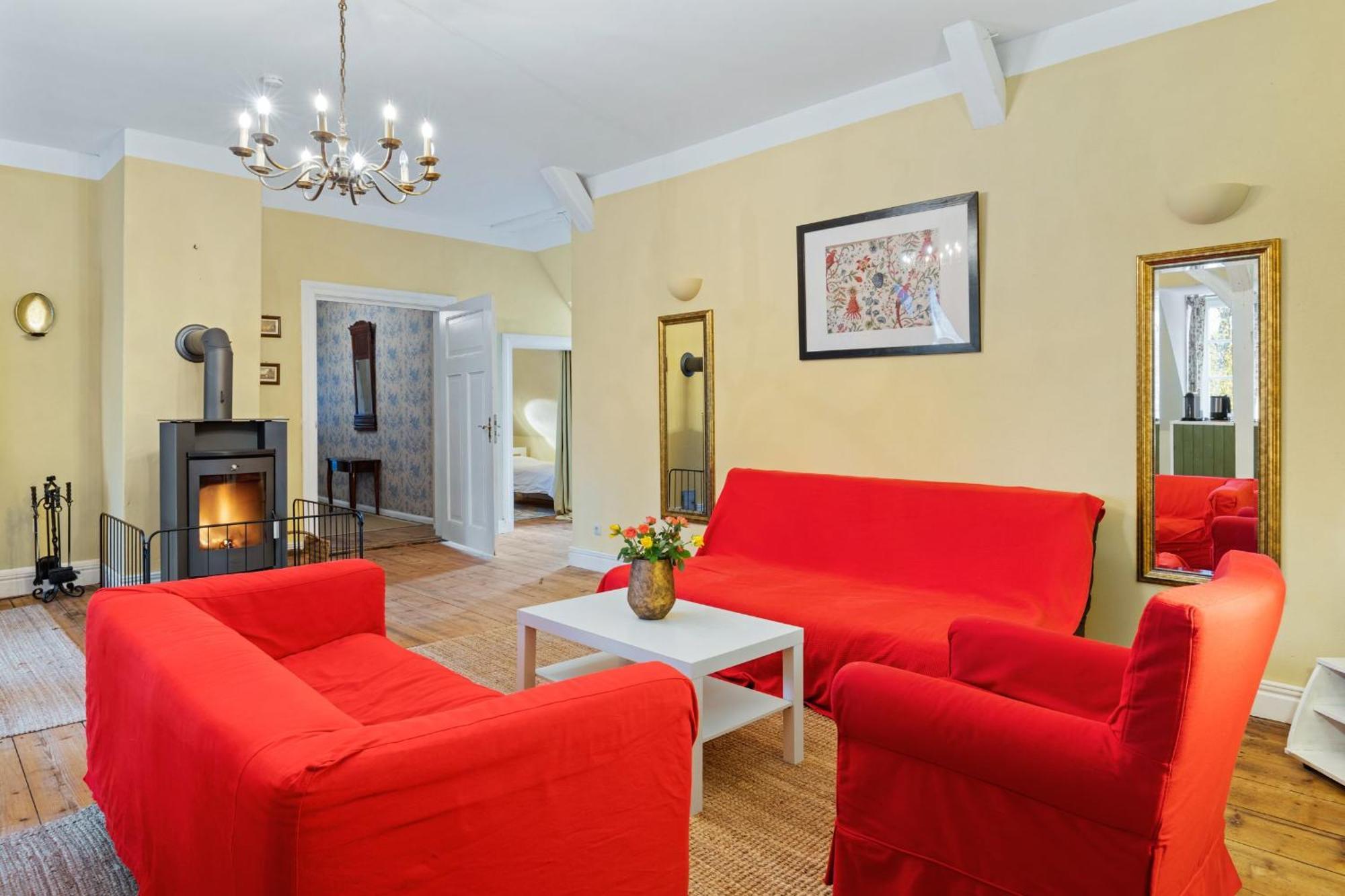 Landferienwohnung Im Gutshaus Ofc 28 * Rostock